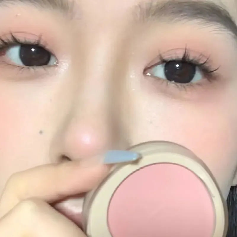 Monochromatischer Blush – Langanhaltend & Wasserfest