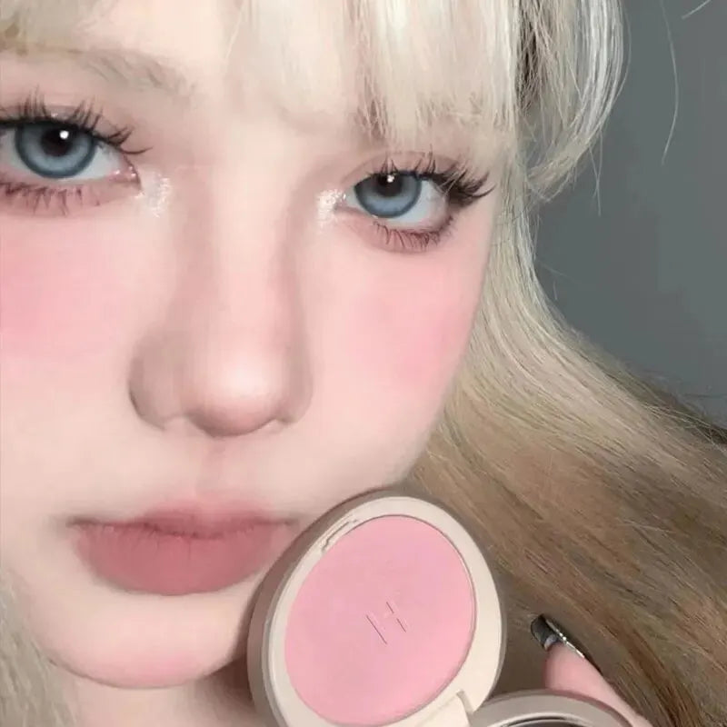 Monochromatischer Blush – Langanhaltend & Wasserfest
